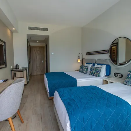 Armella Hill Szálloda 5*